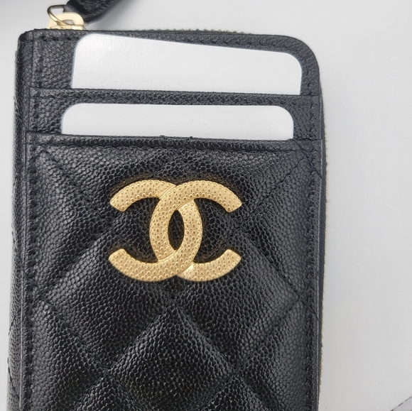 Brand new authentic Chanel Caviar Quilted Zip Card Holder wallet in cavi… - Picture 2 of 12
